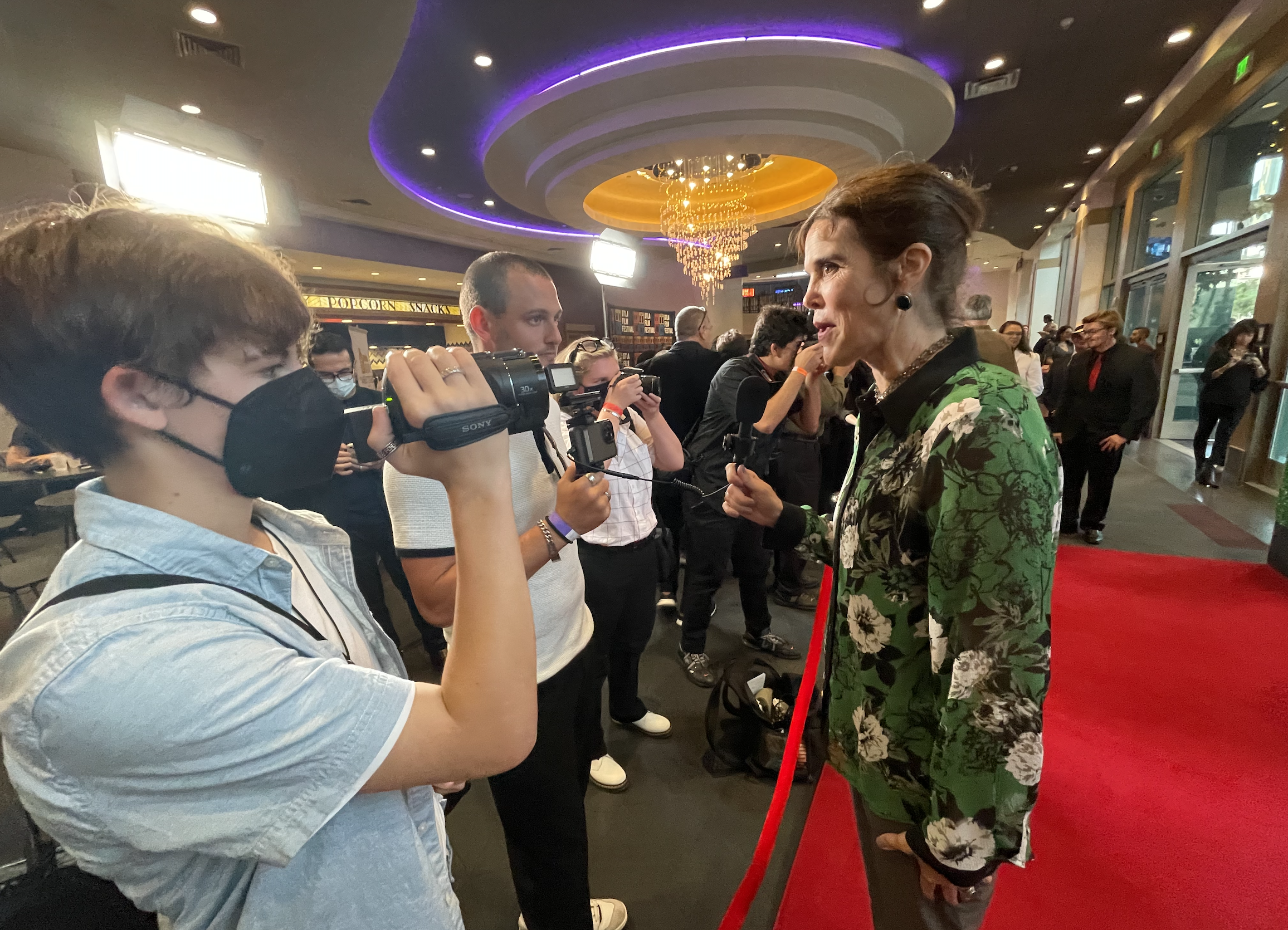 Jennifer Holmes on the red carpet