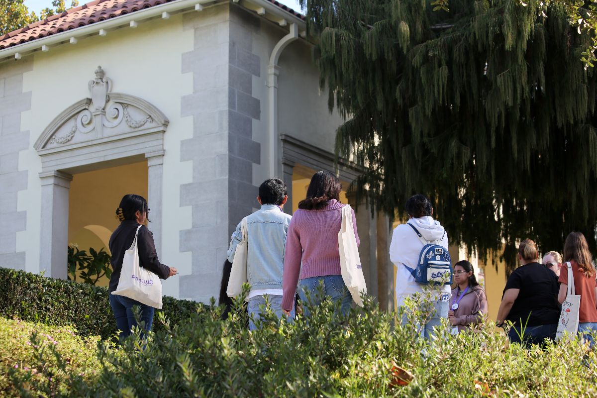 Campus tour