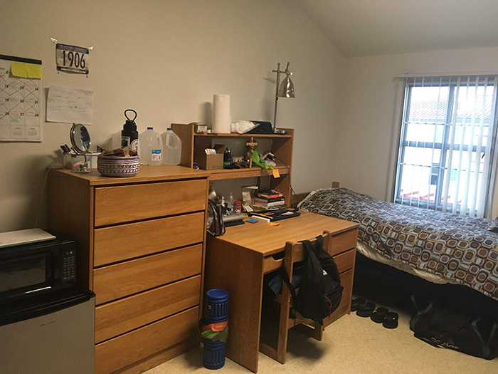 ricardo's residence hall room