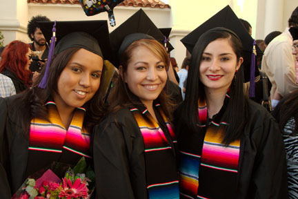 Whittier College celebrates latino graduation. 
