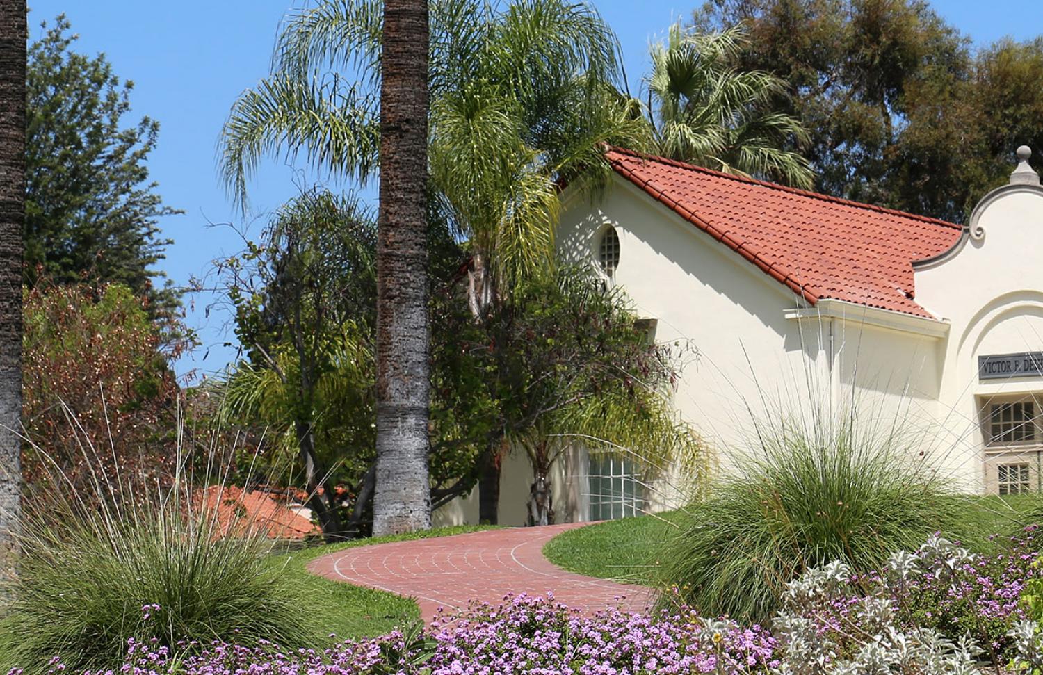 Deihl Hall at Whittier College
